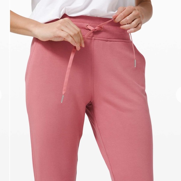 Lululemon Warm Down High Rise Jogger - Brier Rose - Picture 4 of 5